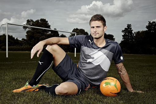 第41圈，诺里斯进站做出二停，维斯塔潘超越皮亚斯特里升至第1。