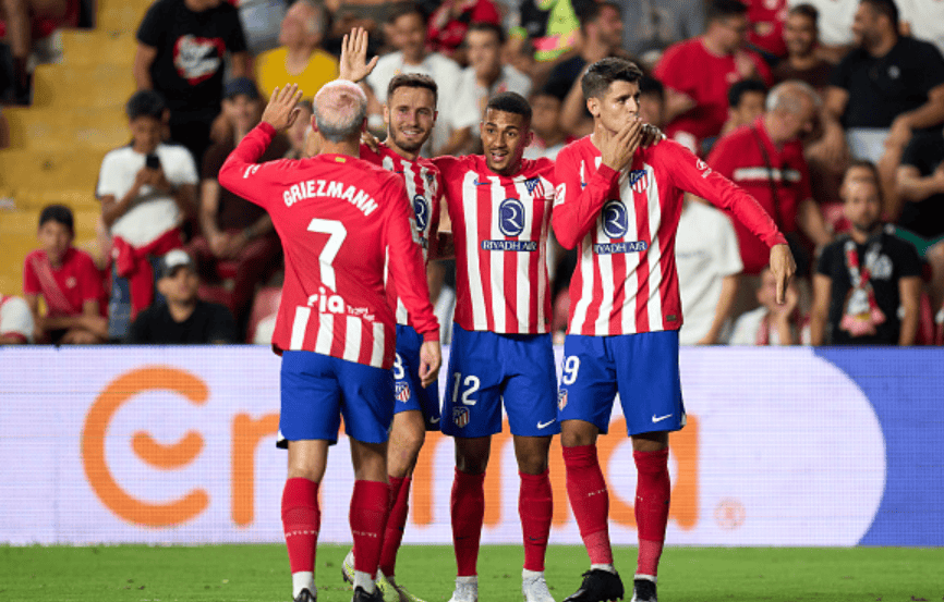 公牛半场三分13中3，吉迪10+5+5咬住比分