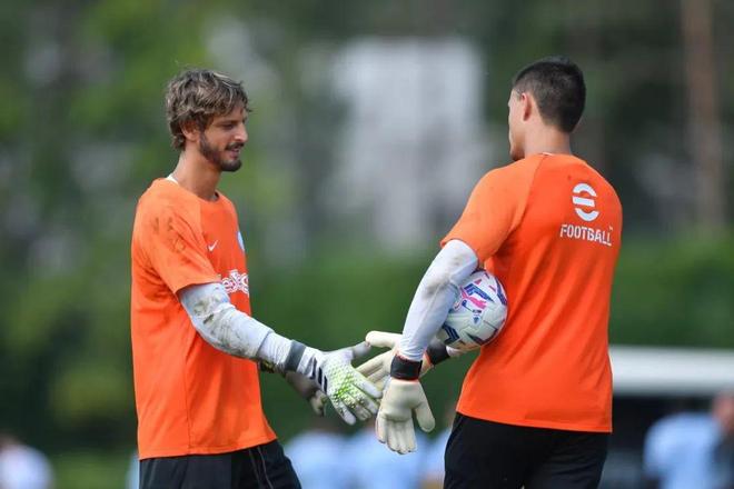 热刺锋线组合火力全开