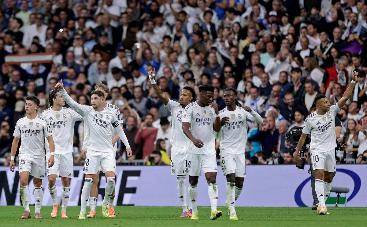 莱特利尔：内马尔上大号时从来不关门，他害怕自己被锁进去