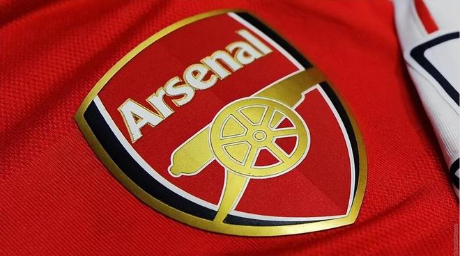 恍如隔世，巴萨上一次在诺坎普比赛法蒂双响，登贝莱助攻