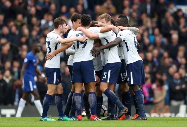 剑南春丨拜仁客场5-0大胜斯图加特，凯恩替补戴帽，莱默尔建功